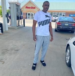 Meet your Posher, Jonjon